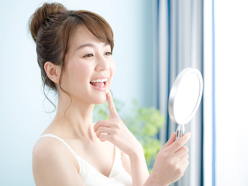 金属より硬くて軽いので長持ちします!